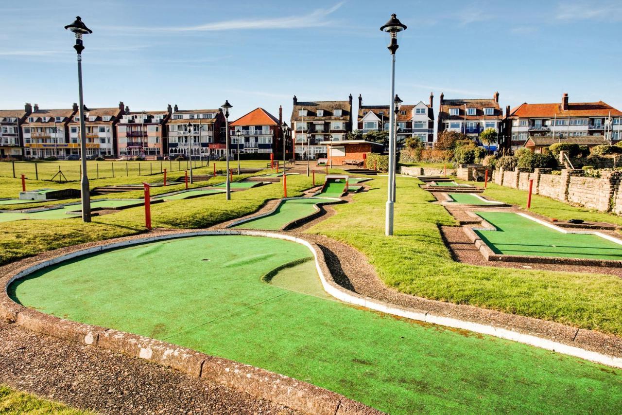 Oyo Grosvenor House Hotel Skegness Eksteriør billede